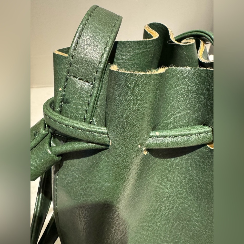 Green Faux Leather Bucket Bag - Picture 5 of 15